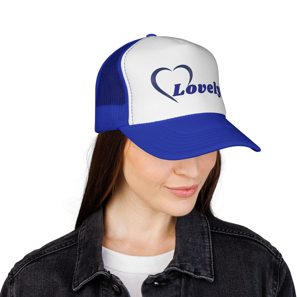 Women's Lovely Heart Trucker Cap